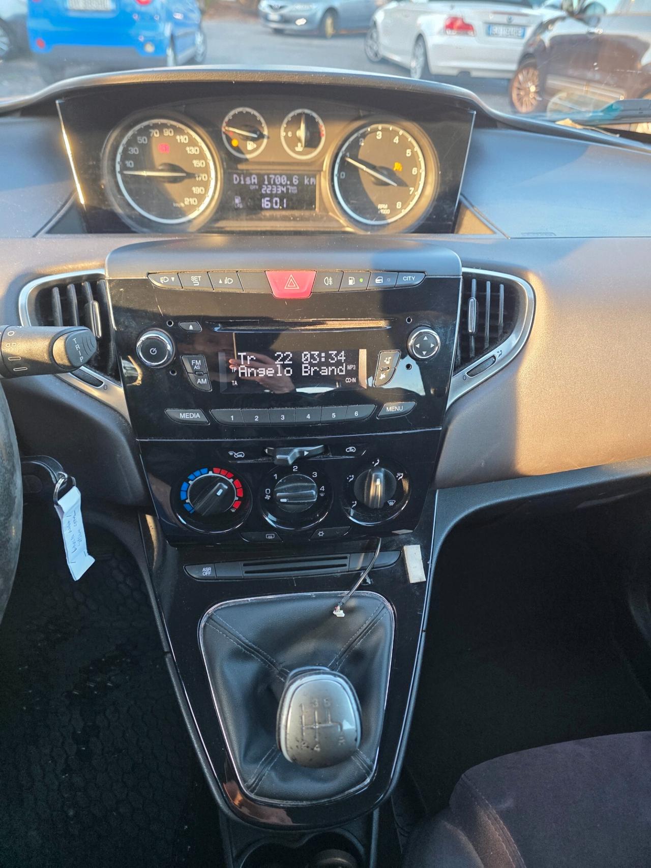 Lancia Ypsilon 1.2 69 CV 5 porte GPL Ecochic Gold