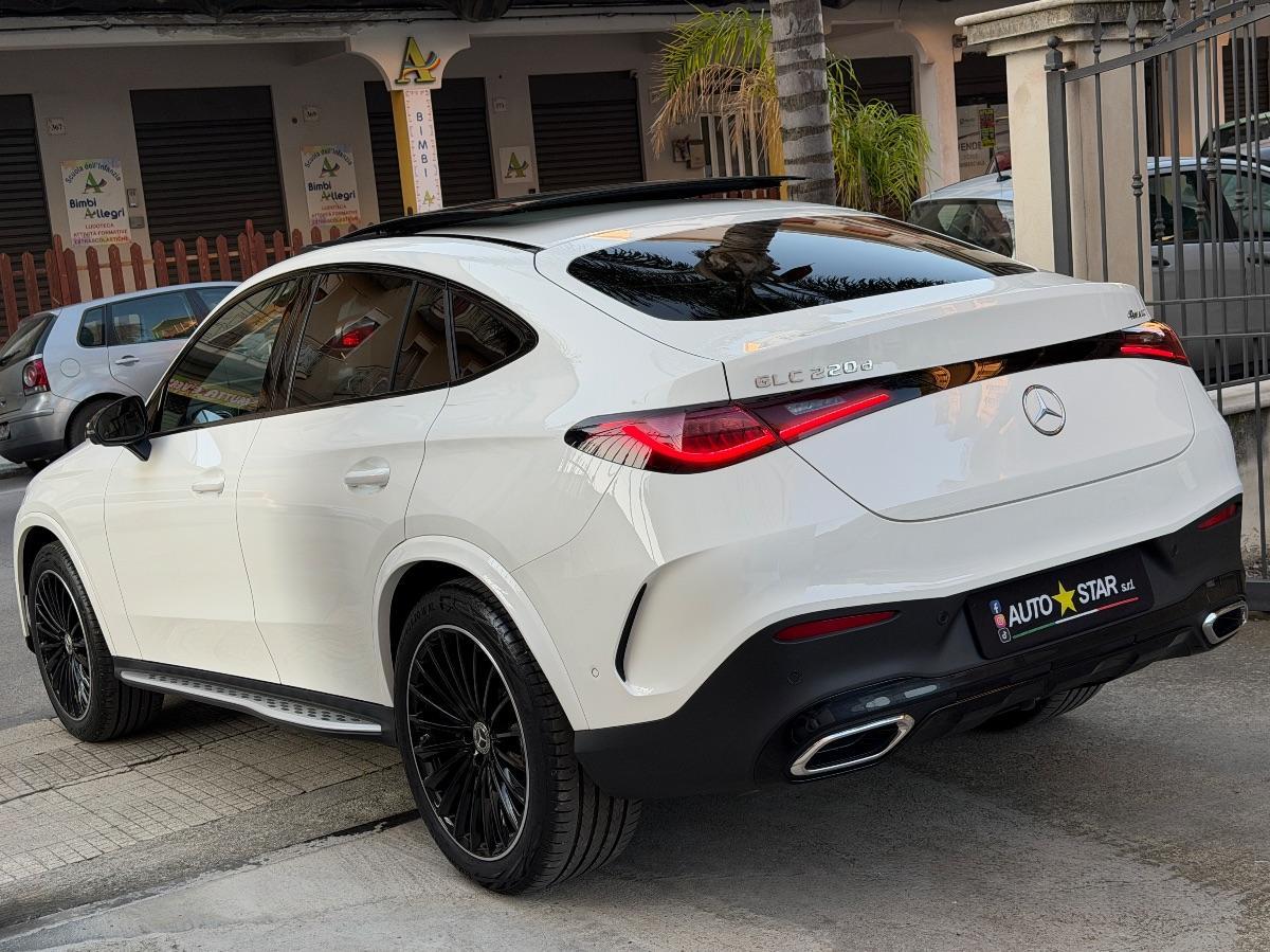 New Mercedes-Benz GLC Coupè 220d 4Matic Premium AMG Night Edition 197CV