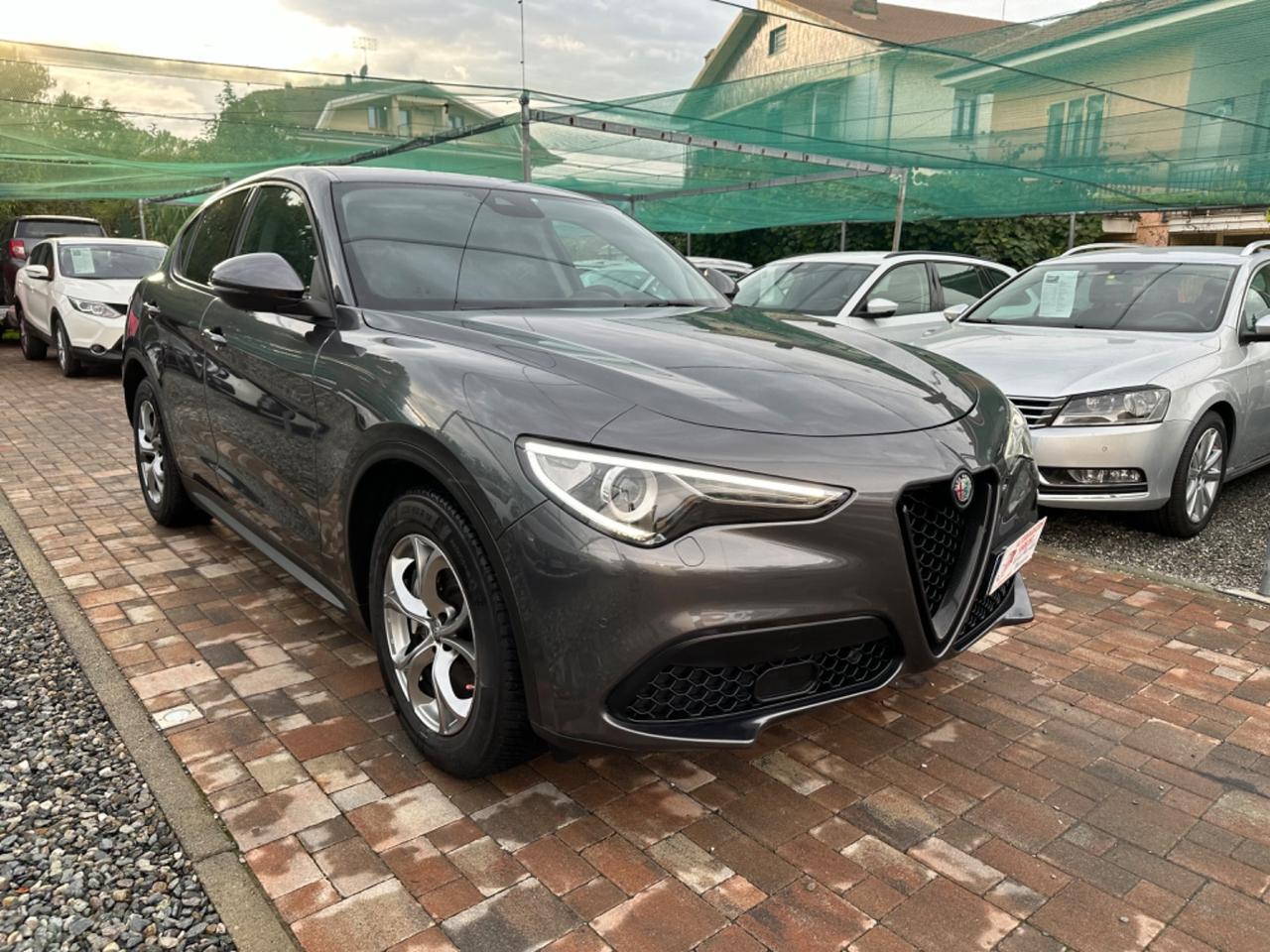 Alfa Romeo Stelvio 2.2 Turbodiesel 190 CV AT8 Q4 Executive