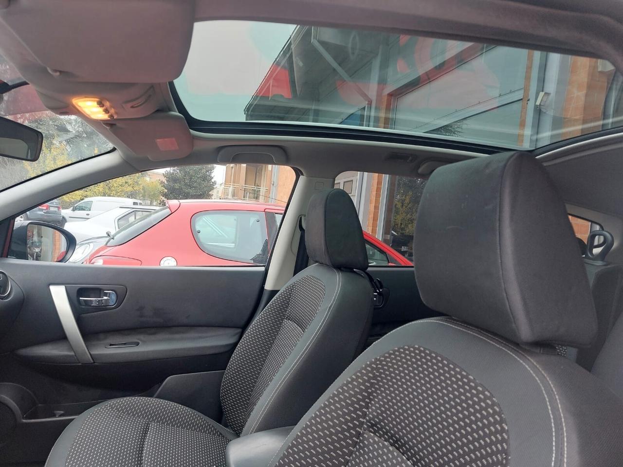 Nissan Qashqai+2 2.0 16V 4WD 7 POSTI AUTOMATICA