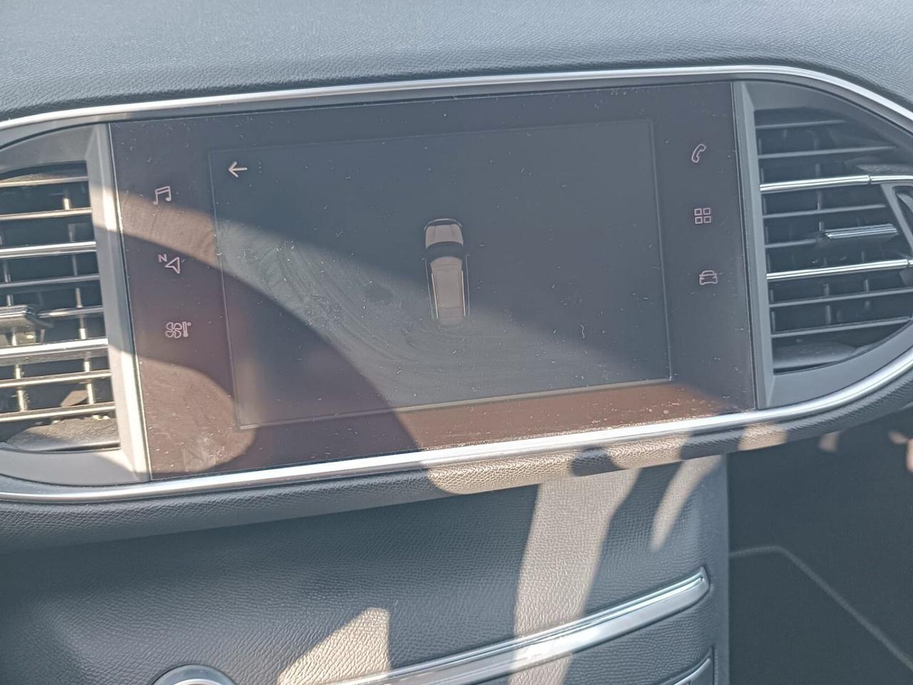 Peugeot 308 BlueHDi 100 S&S Style
