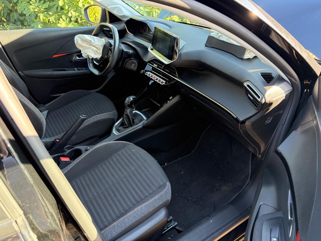Peugeot 208 PureTech 1.2 65MILA KM INCIDENTATA