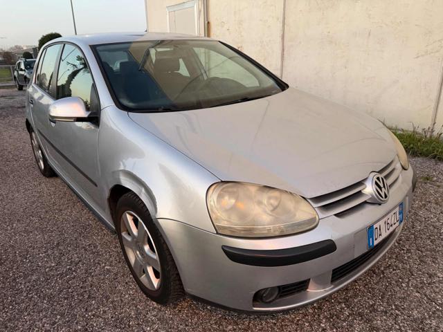 VOLKSWAGEN Golf 1.6 5p. Trendline senza nessun lavoro da fare