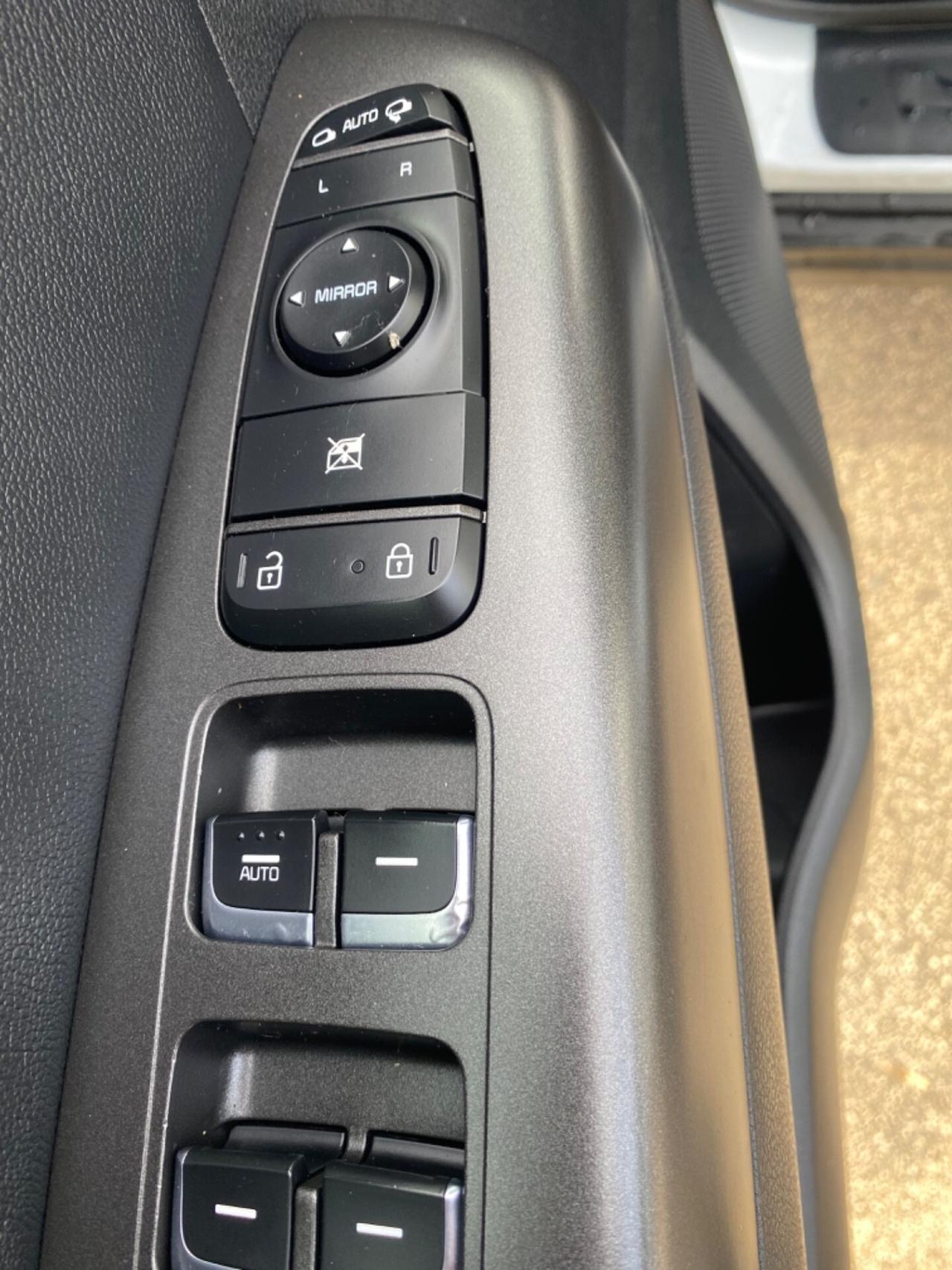 Kia Sportage 1.7 CRDI 2016 Full Navi Led