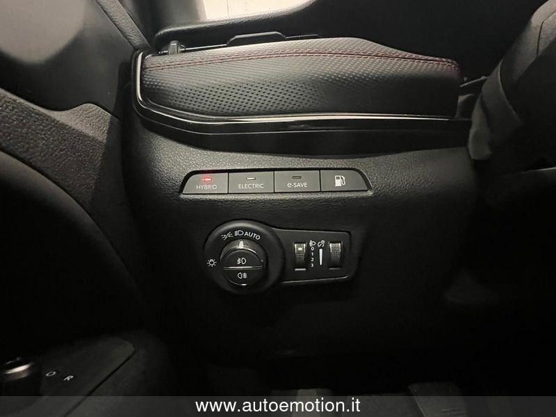 Jeep Compass 1.3 T4 240CV PHEV AT6 4xe Trailhawk