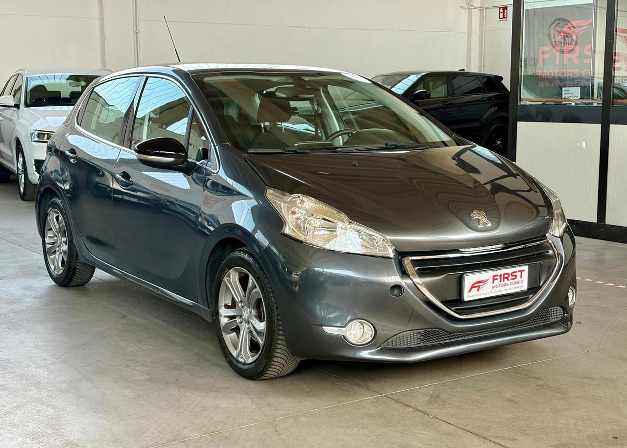 Peugeot 208 1.2 VTi 82 CV 5 porte Allure