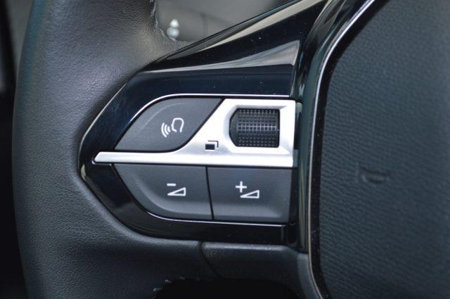 PEUGEOT 208 PureTech 100 Stop&Start Active