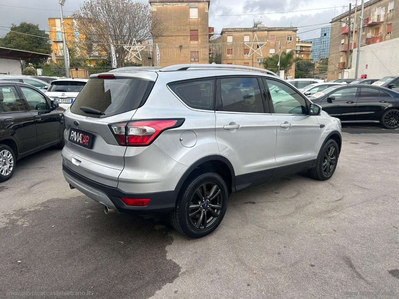 FORD Kuga 2.0 TDCI 120 CV S&S 2WD Pow. Bus.