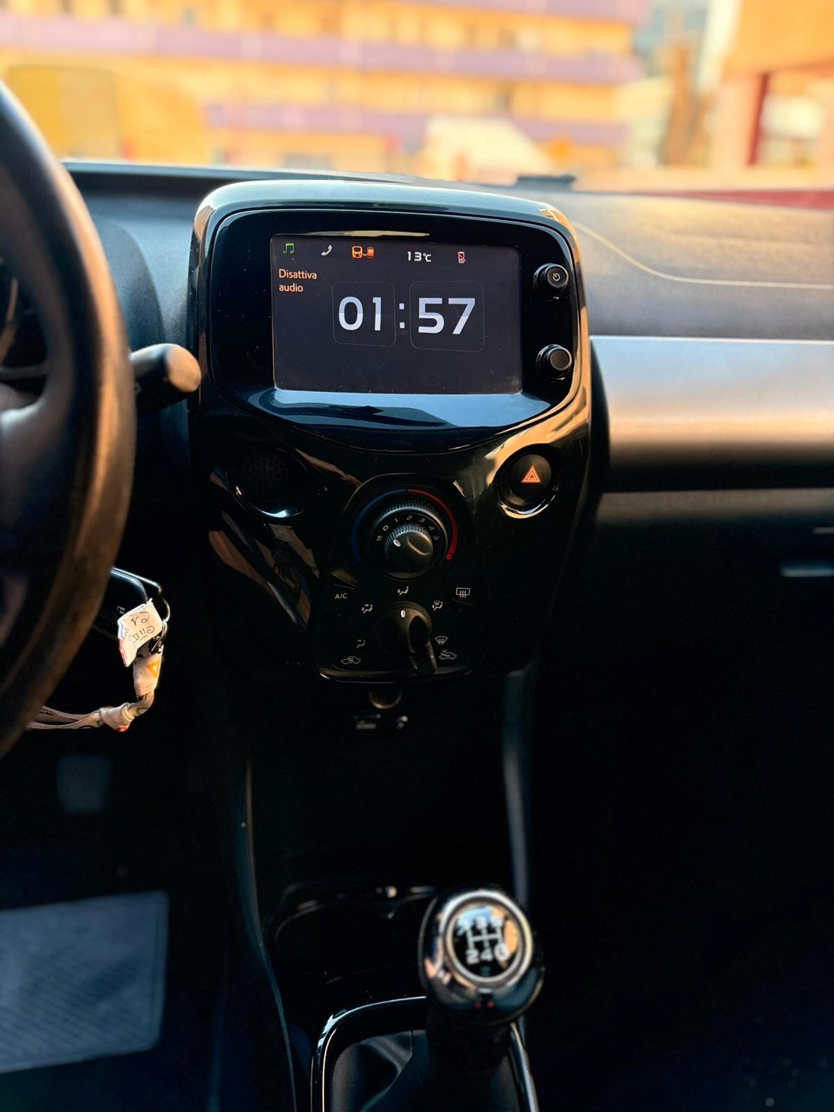 Citroen C1 VTi 68 5 porte Shine