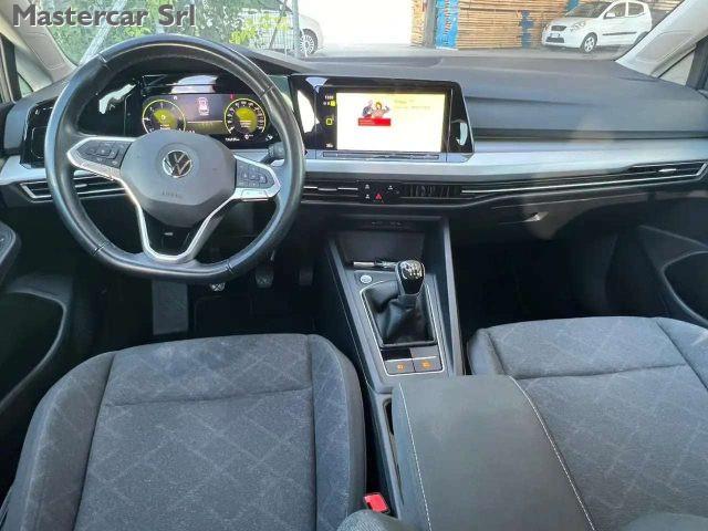 VOLKSWAGEN Golf Variant 2.0 tdi Life 115cv GH409ZW