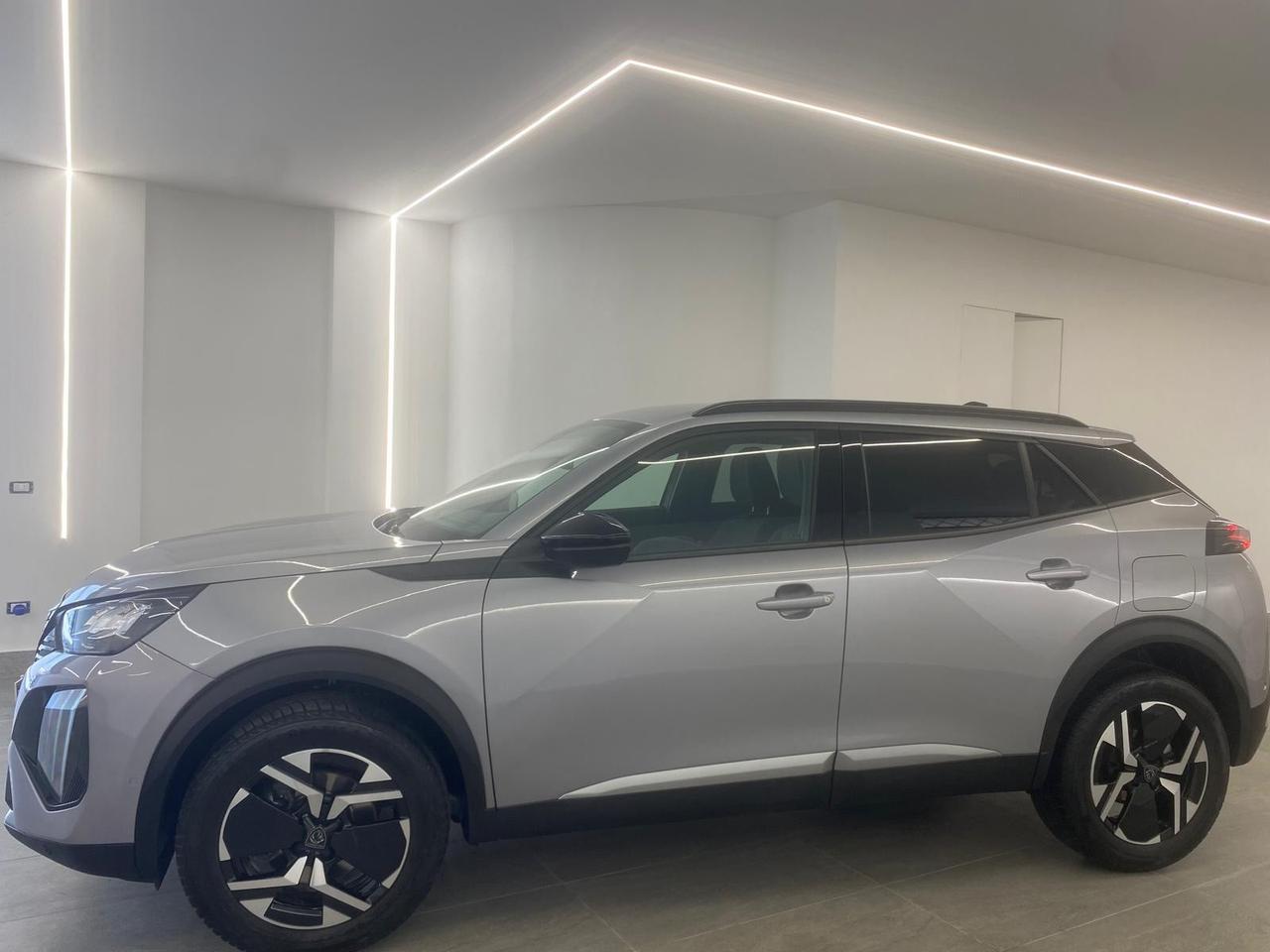 Peugeot 2008 BlueHDi 130 S&S EAT8 Allure Pack