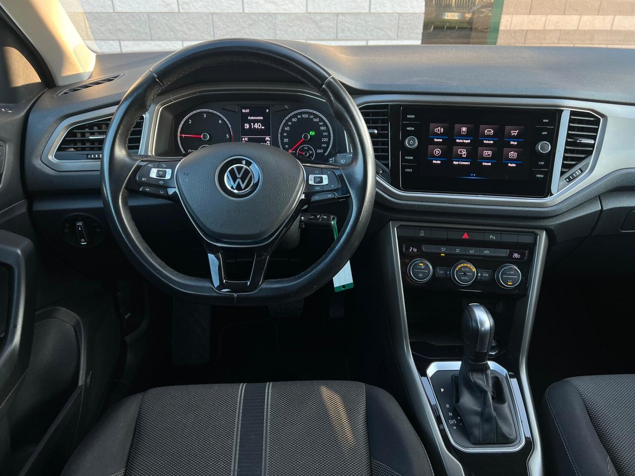 Volkswagen T-Roc 2.0 TDI SCR 150 CV Business BlueMotion Technology