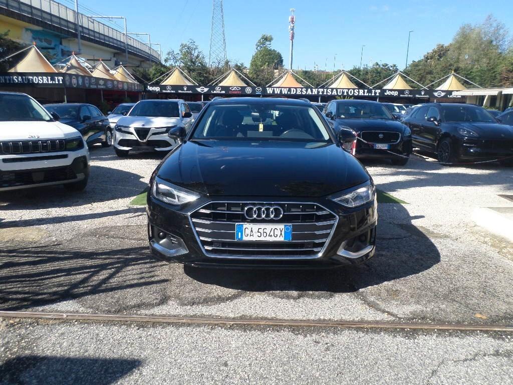 Audi A4 Avant 40 TDI quattro S tronic Business Advanced