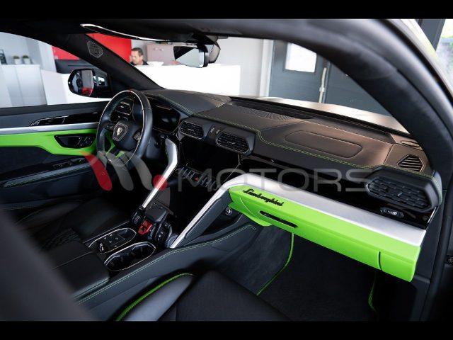 LAMBORGHINI Urus S 4.0 V8 666 CV