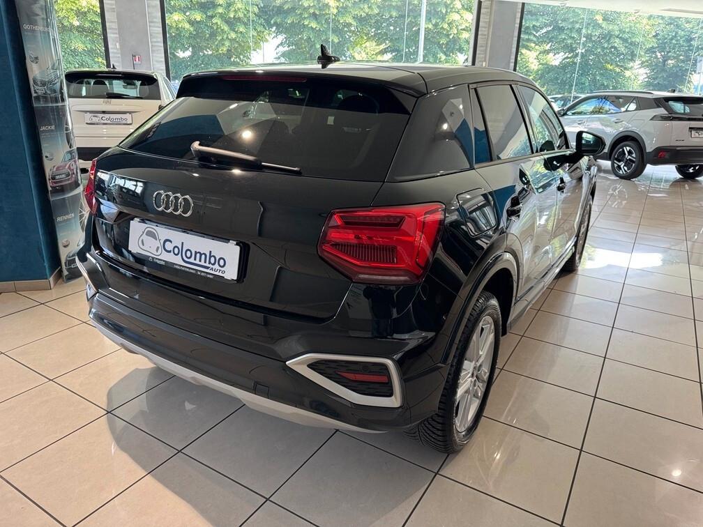 Audi Q2 35 1.5 tfsi Advanced s-tronic Led App conn Cam Pano 17"