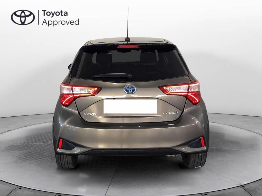 Toyota Yaris 5 Porte 1.5 VVT-i Hybrid Lounge Red/Bronze E-CVT