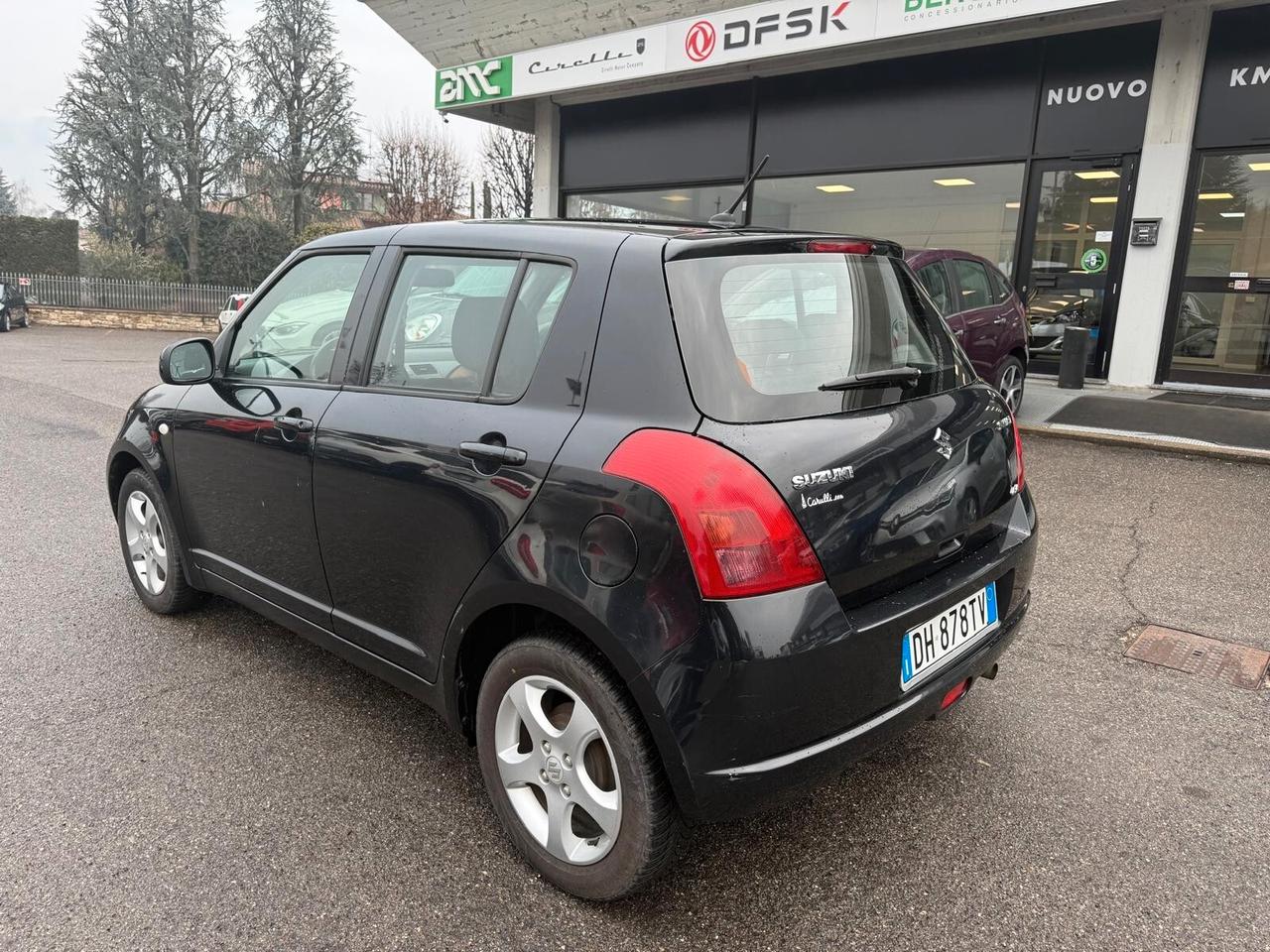 Suzuki Swift 1.3 4x4 5p. GL