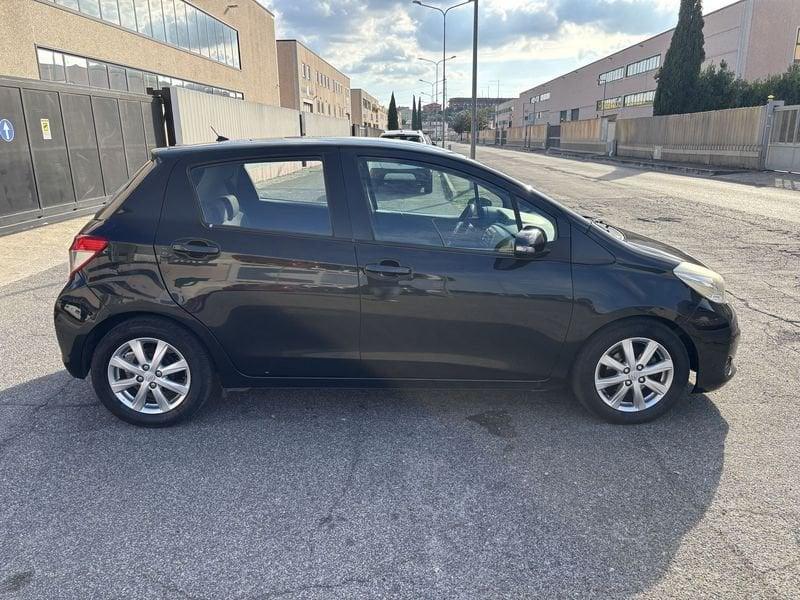 Toyota Yaris Yaris 5p 1.4 d-4d Lounge