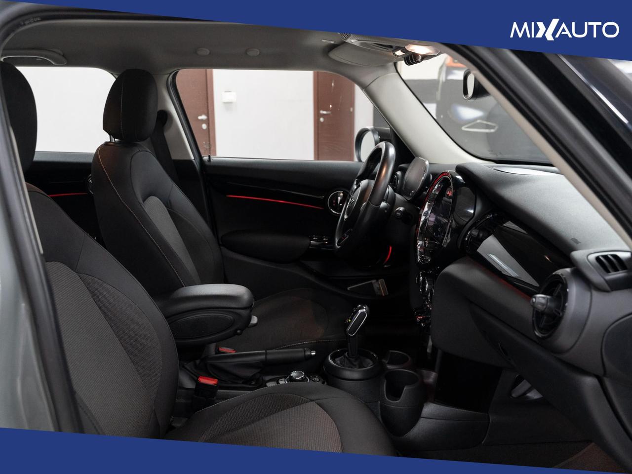 Mini Cooper 1.5 Auto EU6