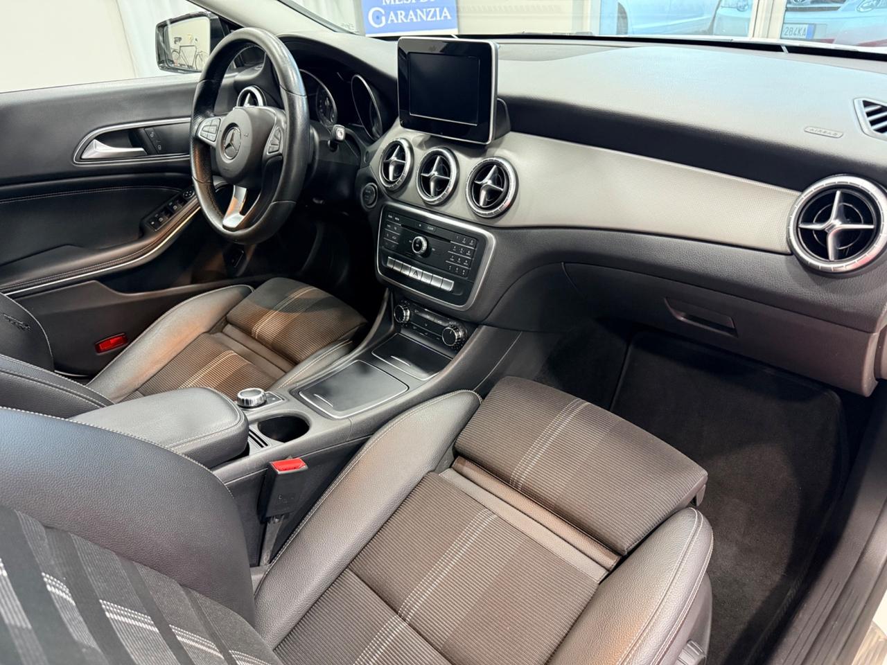 Mercedes-benz CLA 200 d Automatic Sport