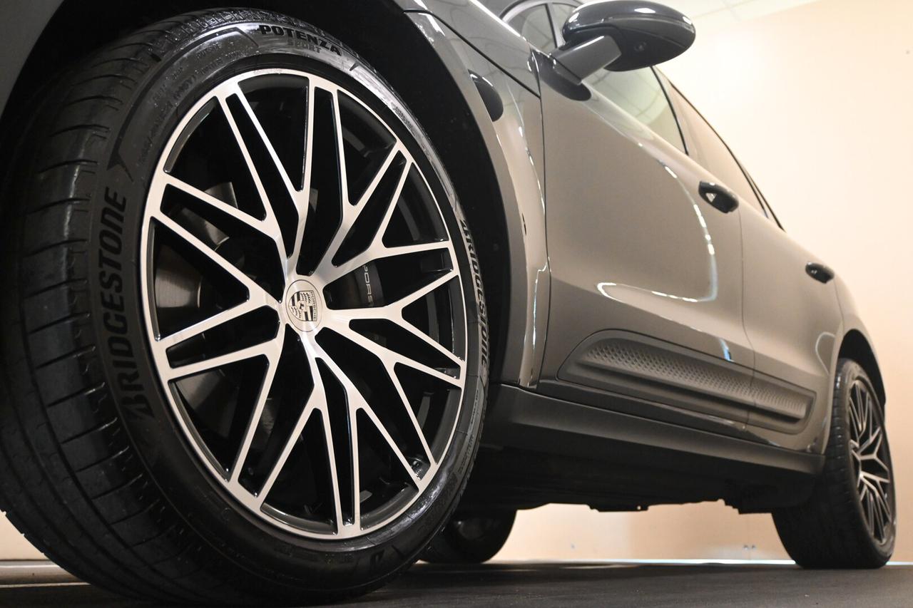 PORSCHE Macan 1ªs. '13-'25 Macan 2.0