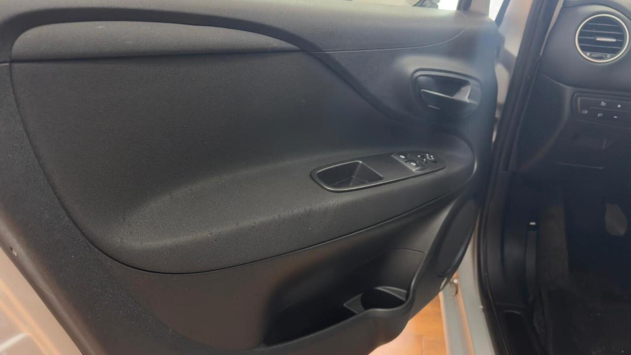 Fiat Punto 1.4 8V 5 porte Easypower Street