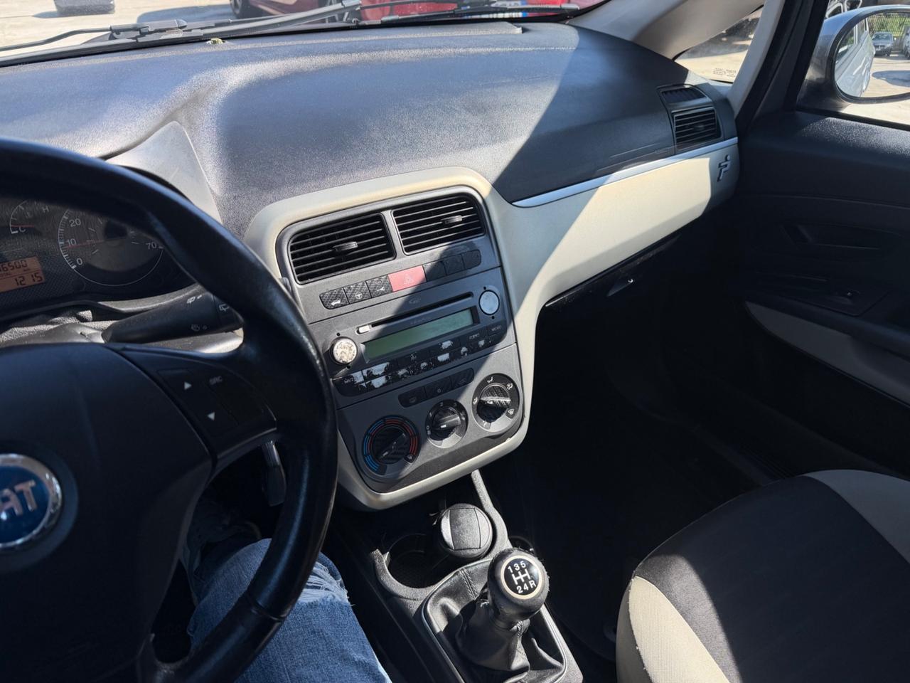 Fiat Grande Punto 1.3 MJT 75 CV 5 porte Dynamic