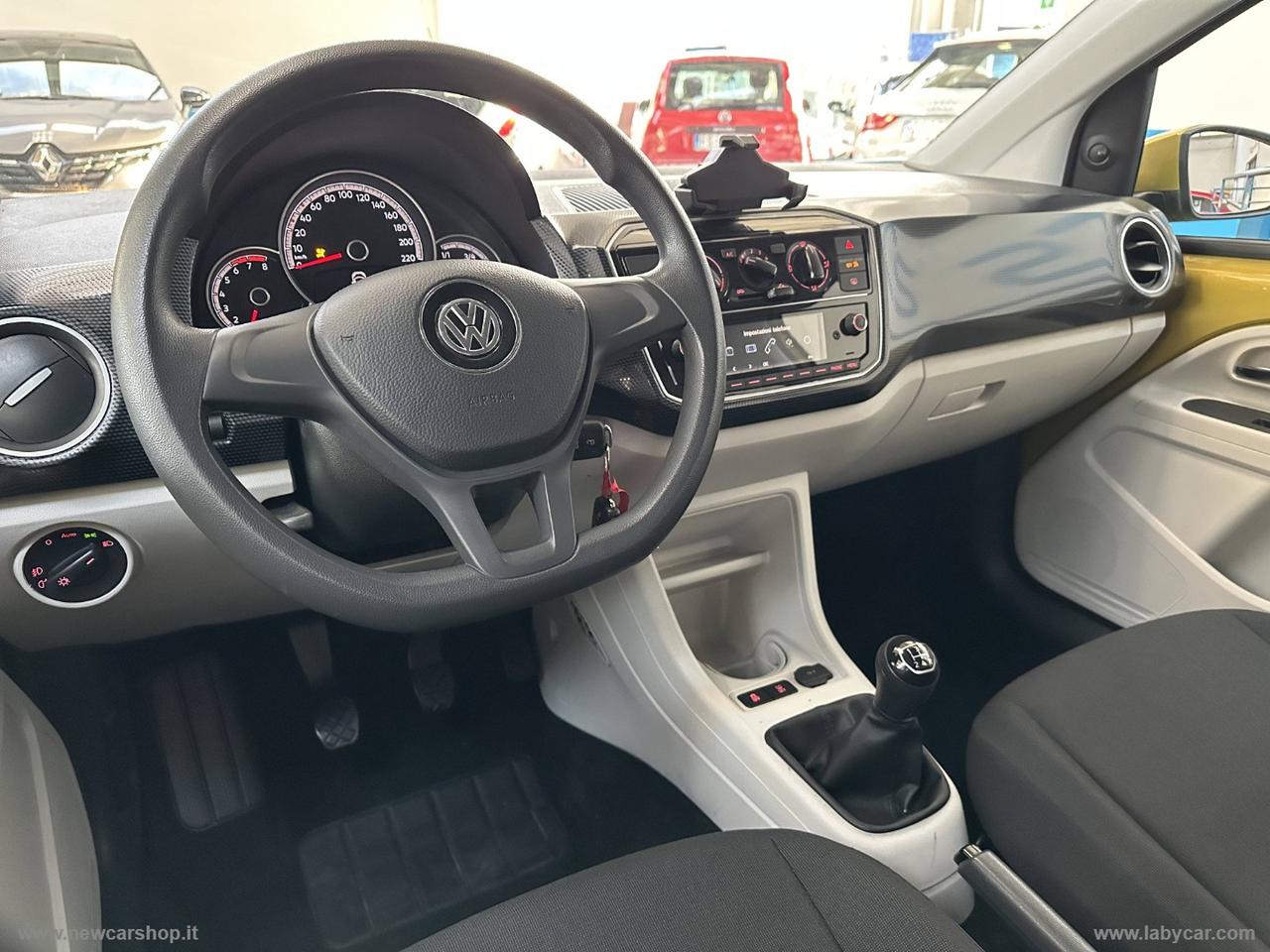 VOLKSWAGEN 1.0 5p. move up! NEOPATENTATI