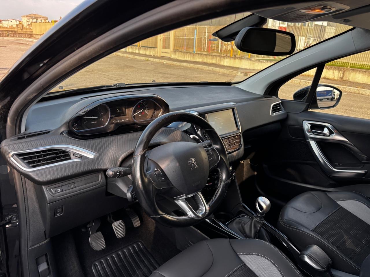 Peugeot 2008 BlueHDi 120CV, UNI PRO, GARANZIA