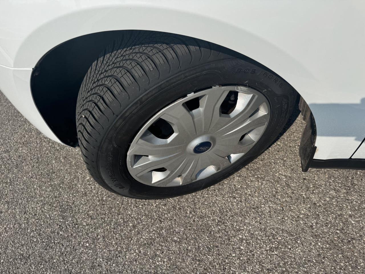 Ford Transit Connect Trend 1.5 TDCi 100CV PassoLungo