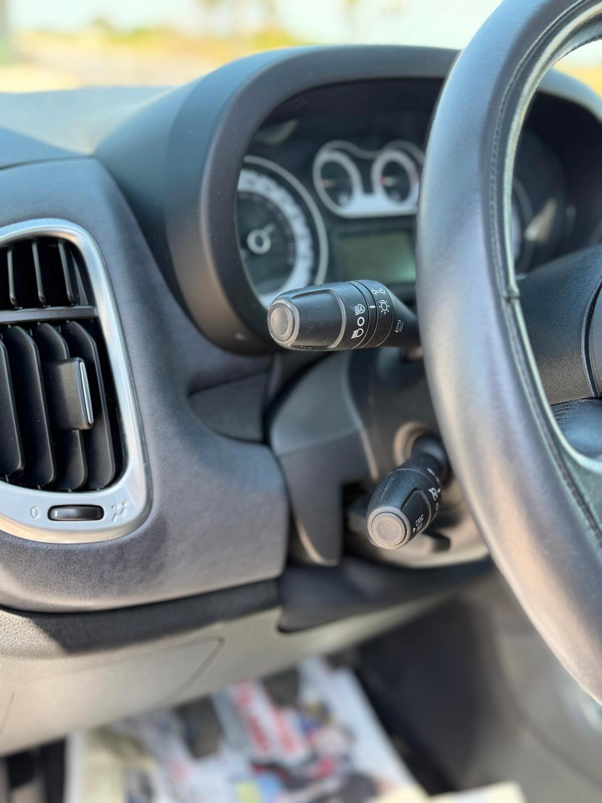 Fiat 500L 1.3 Multijet 85 CV Lounge con tetto apribile