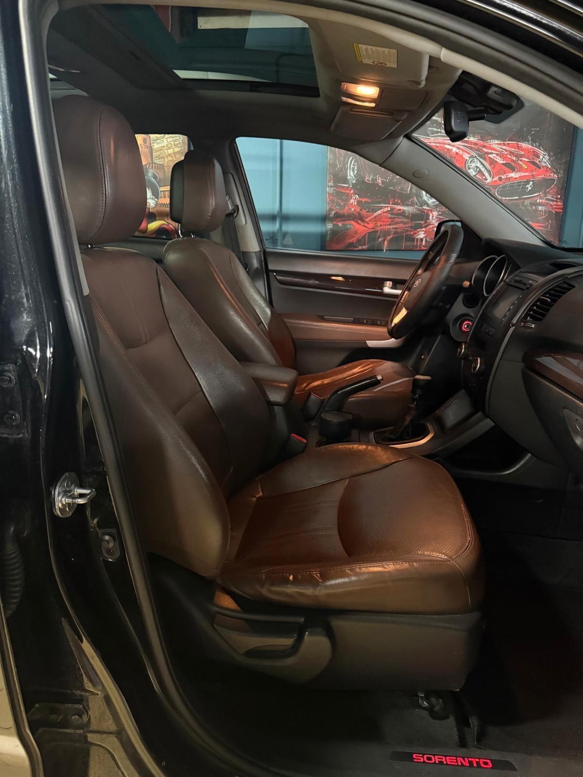 SORENTO 4X4 NAVI E TETTO FULL OPTIONAL