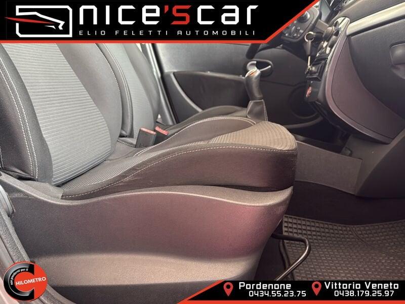 Renault Clio Clio 1.2 16V 5 porte Live!