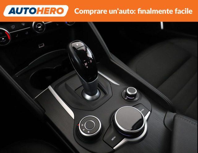 ALFA ROMEO Giulia 2.0 Turbo 200 CV AT8 Super