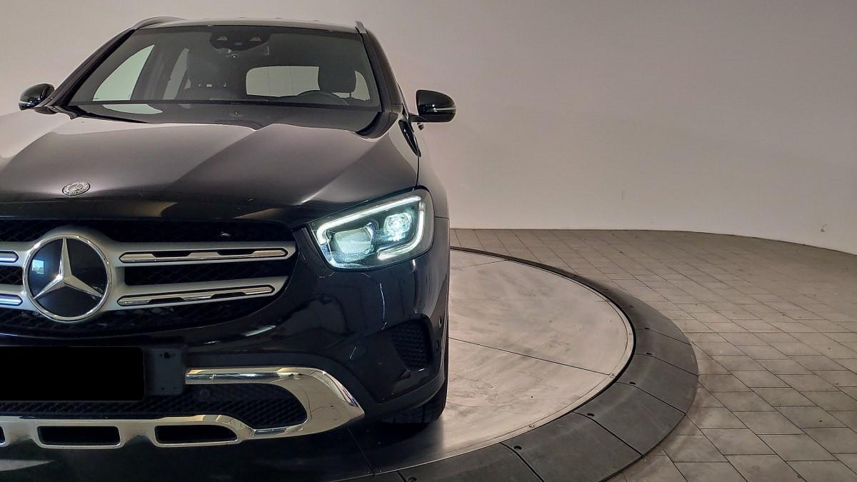 MERCEDES Glc SOLO PER COMMERCIANTI AUTO SENZA GARANZIA