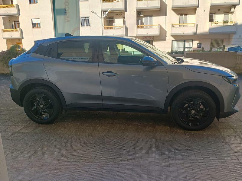 ALFA ROMEO Junior 1.2 ibrida 145cv edct6