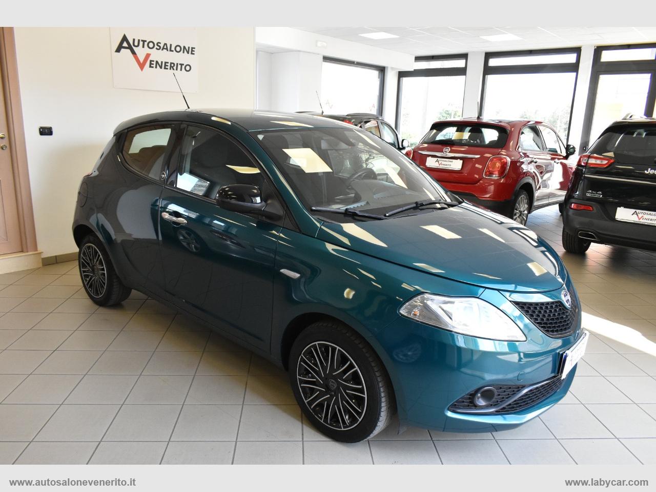 LANCIA Ypsilon 1.2 69 CV 5p. GPL Ecochic Gold