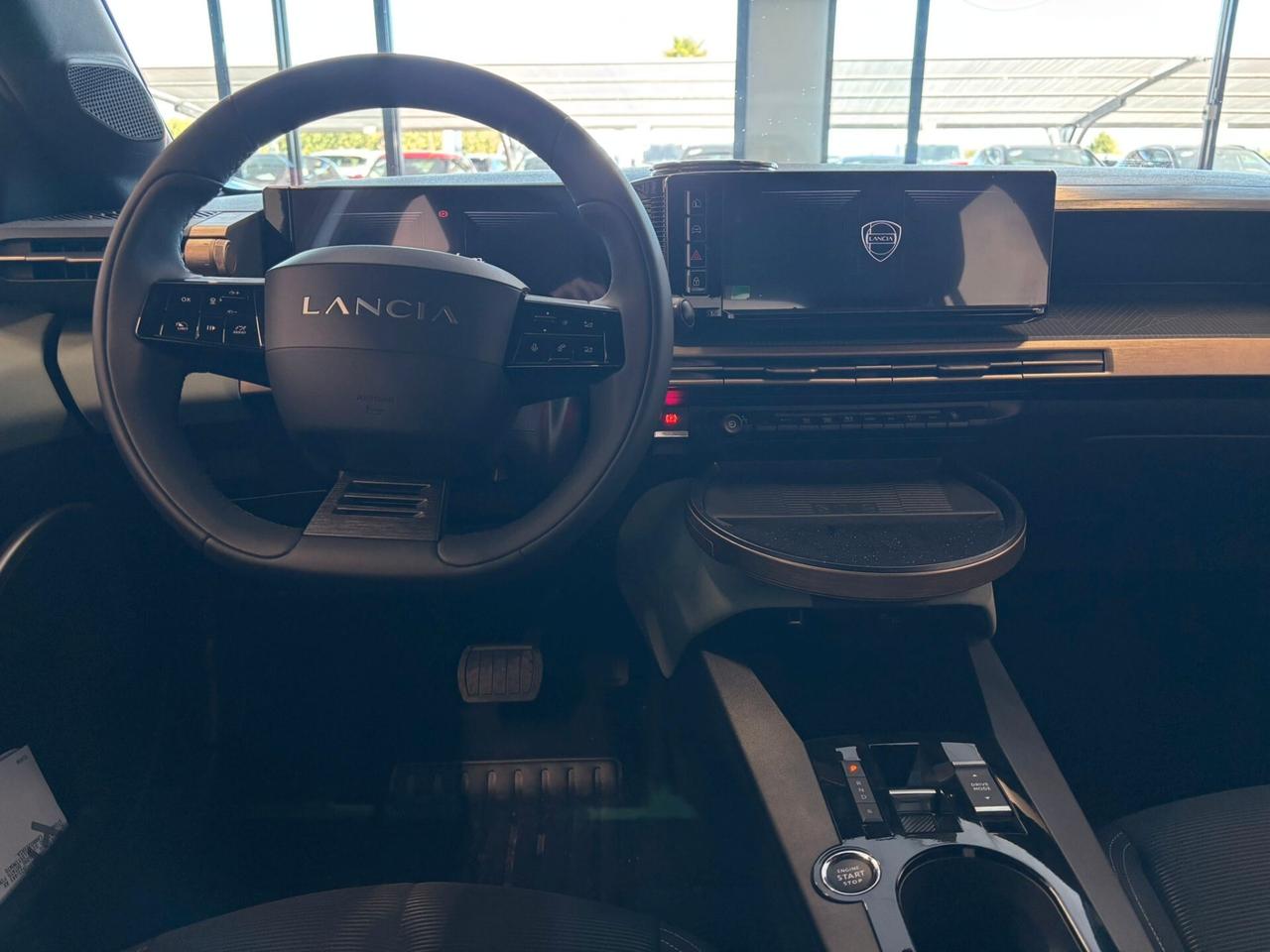 Lancia Ypsilon 51 kWh elettrica 156 CV KM 0