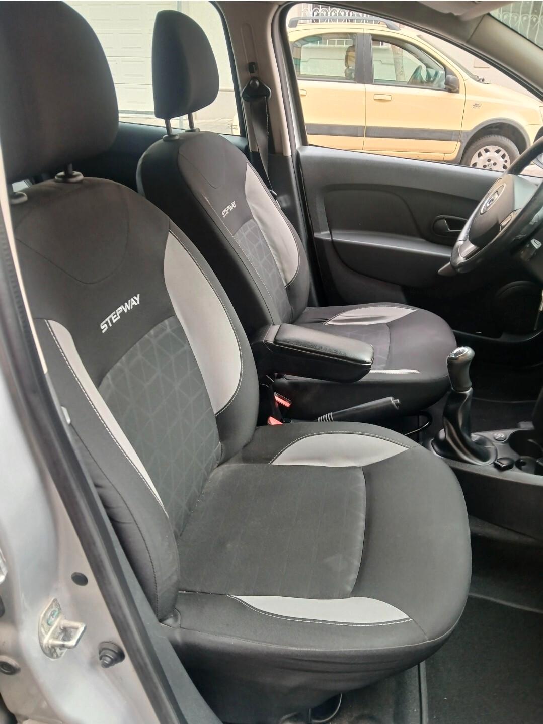 Dacia Sandero Stepway 0.9 GPL NEOPATENTATI PERMUTE