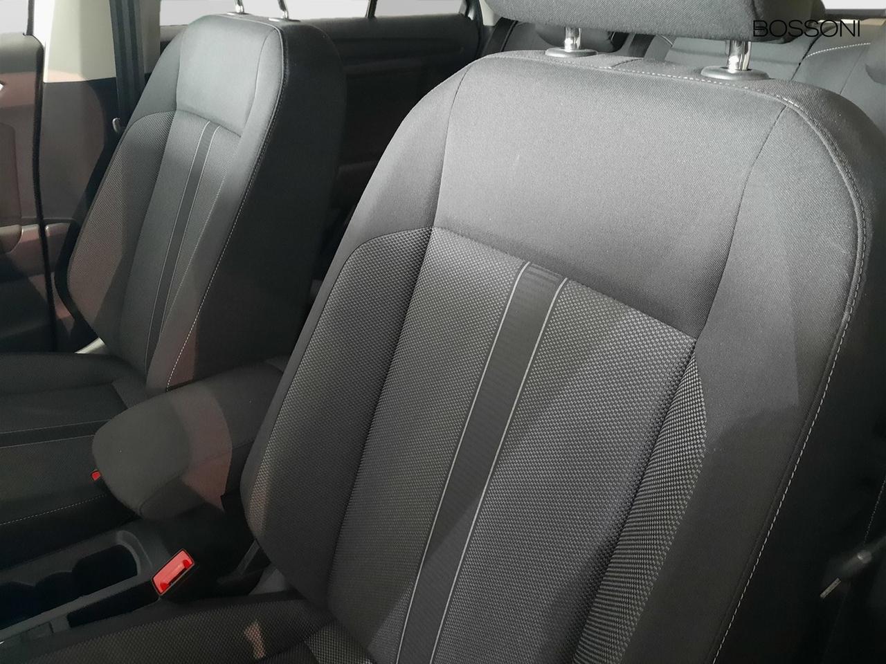 Volkswagen T-Roc 1.0 tsi 110cv life