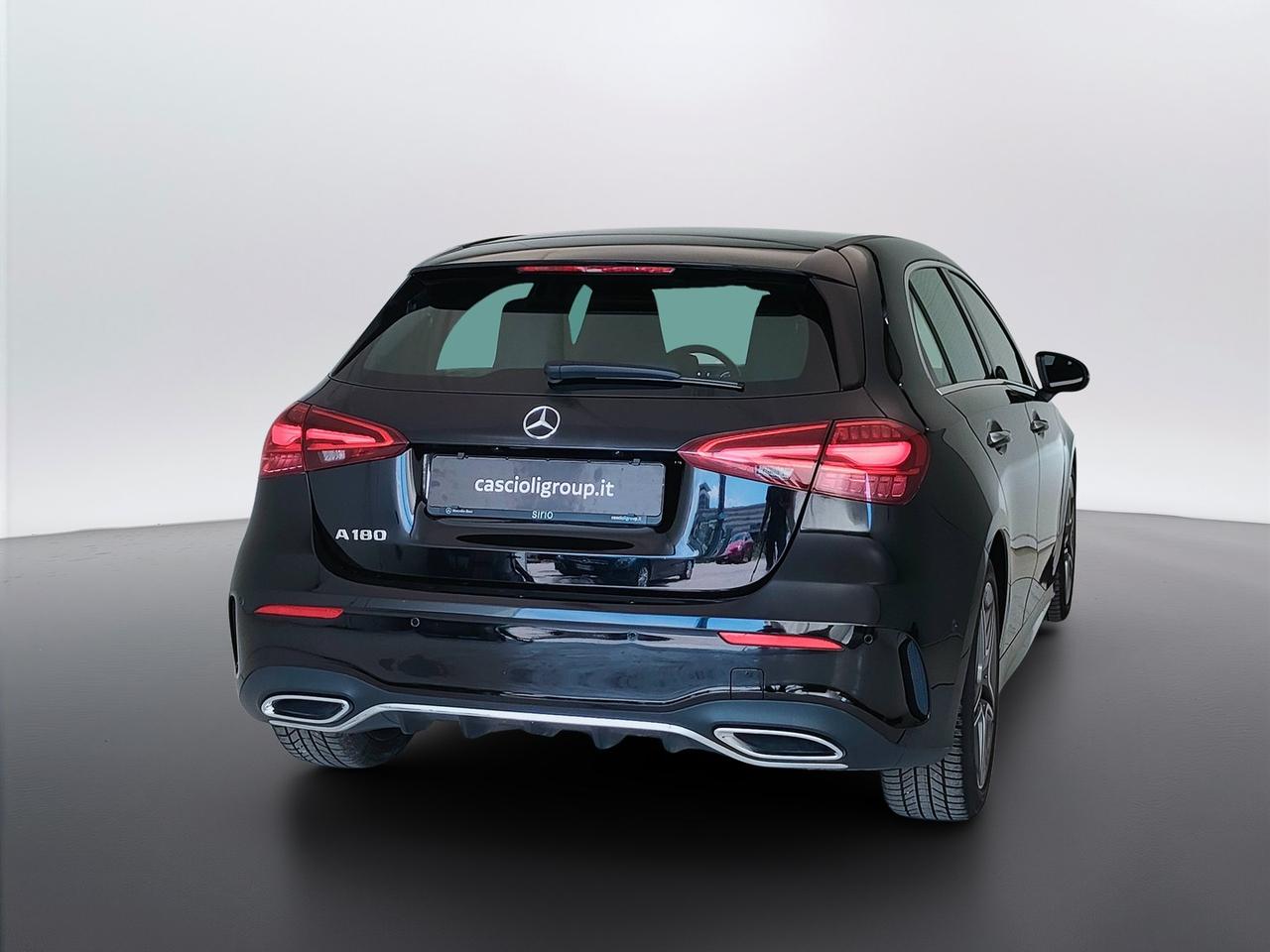 Mercedes-Benz Classe A - W177 2023 - A 180 AMG Line Advanced Plus auto