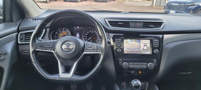 NISSAN Qashqai 1.2 DIG-T N-Connecta