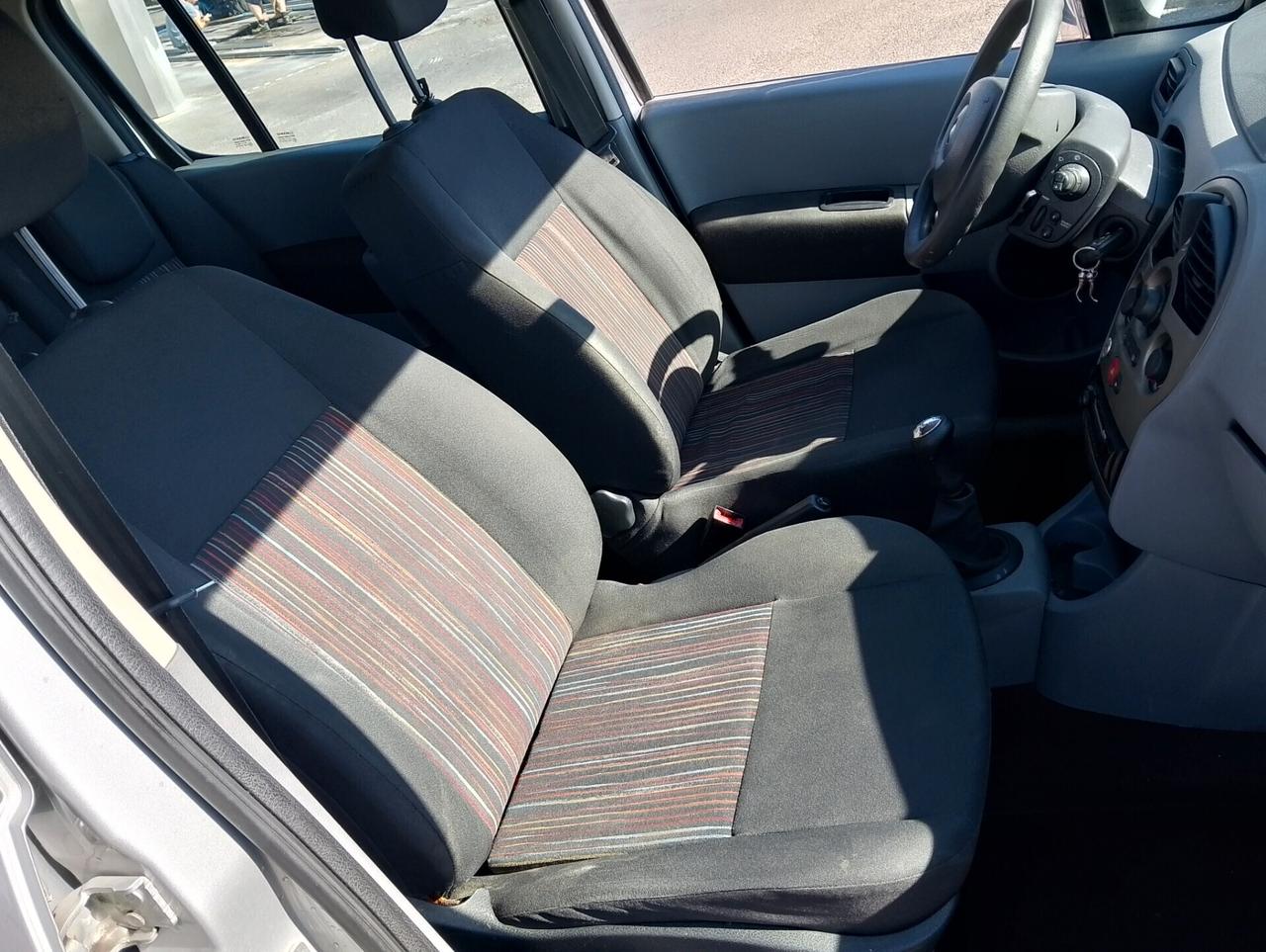 Renault Modus 1.5 dCi 150.000 km auto pari al nuovo