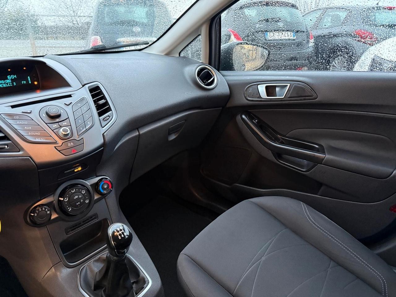 Ford Fiesta 1.4 Gpl Neopatentati