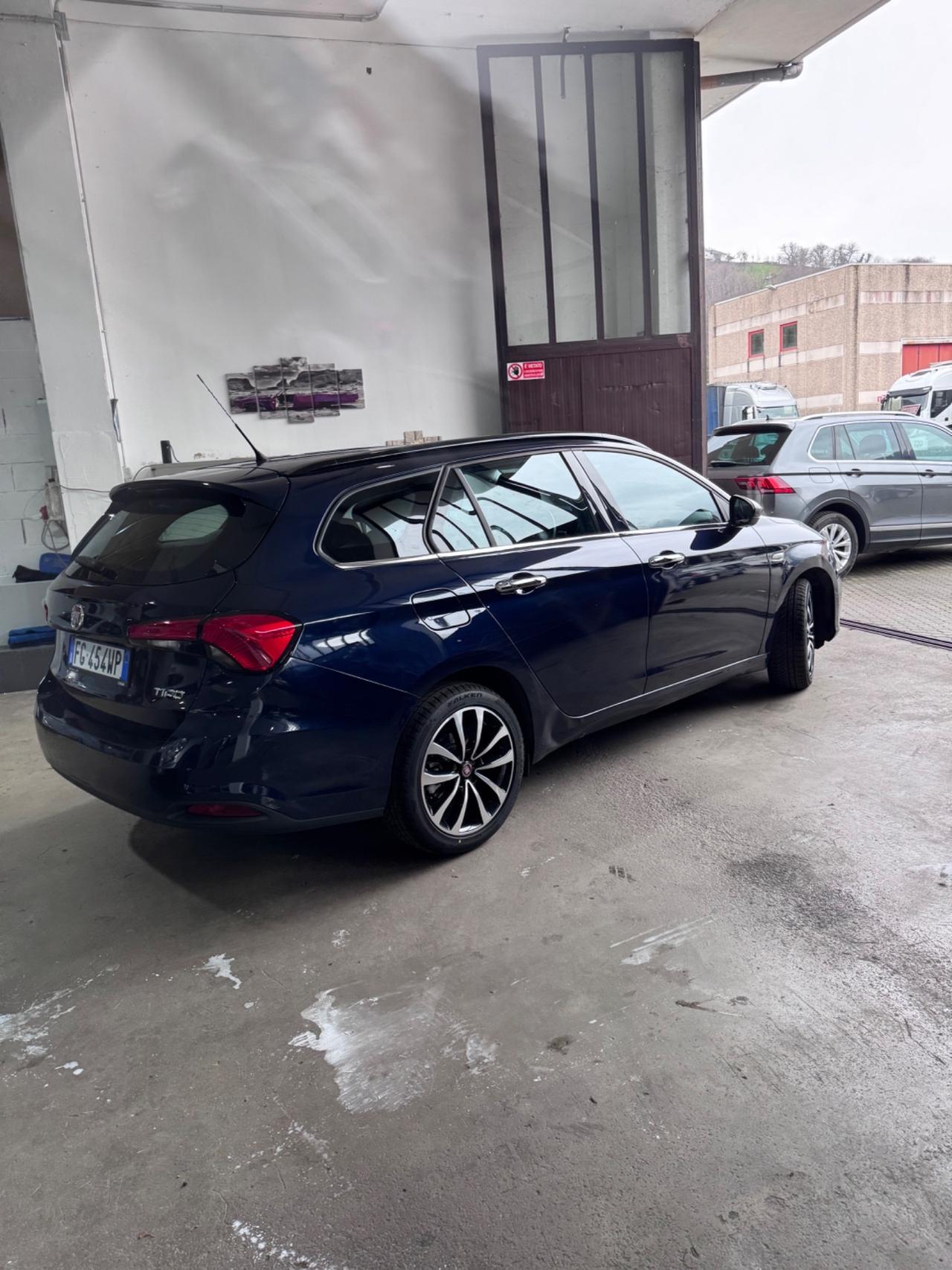 Fiat Tipo 1.6 Mjt S&S DCT SW Easy Business