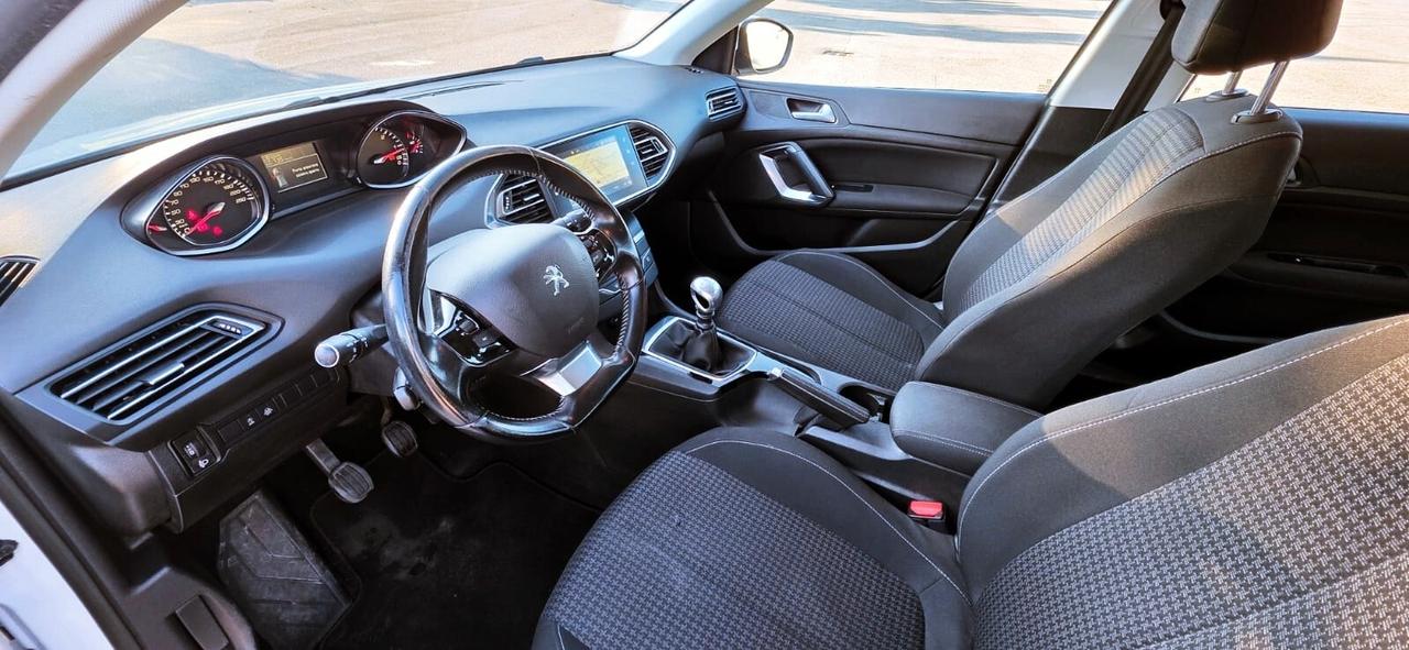 Peugeot 308 BlueHDi 120 S&S SW Business