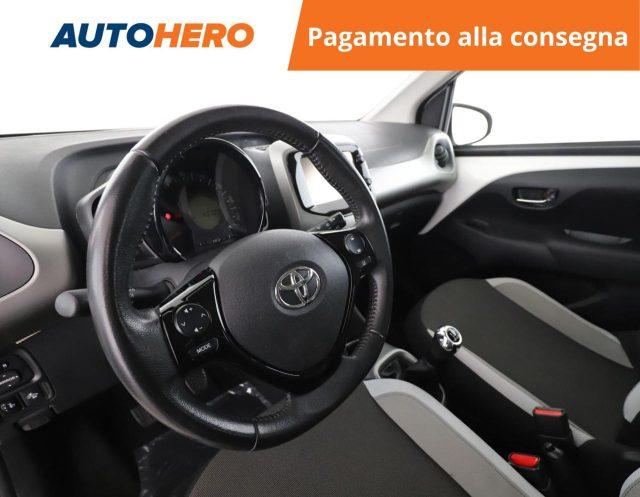 TOYOTA Aygo 1.0 VVT-i 69 CV 5 porte x-play TSS
