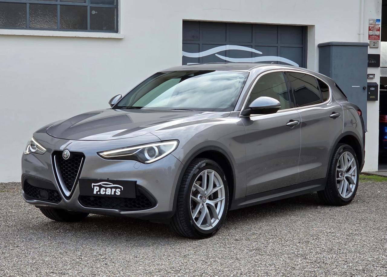 Alfa Romeo Stelvio 2.0 Turbo 280 CV AT8 Q4 First Edition