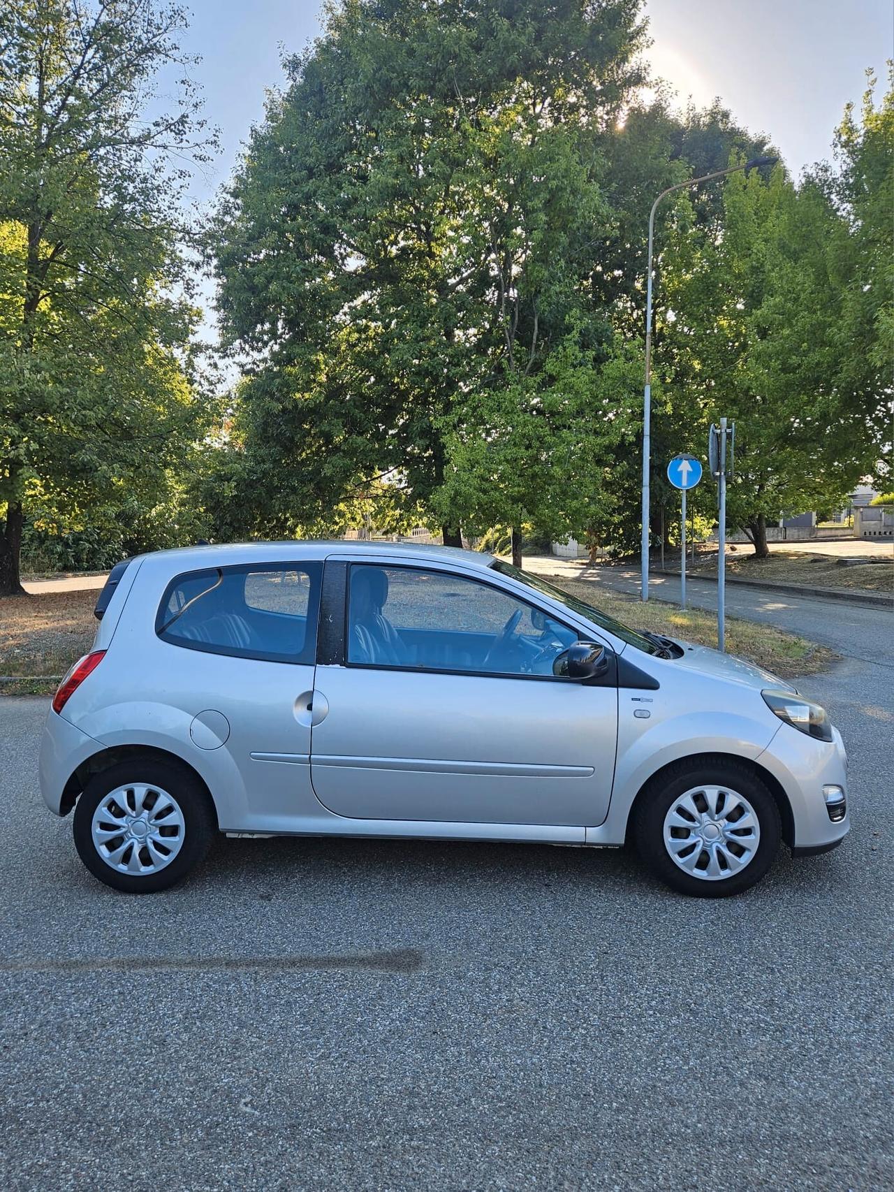 Renault Twingo 1.1 neopatentati