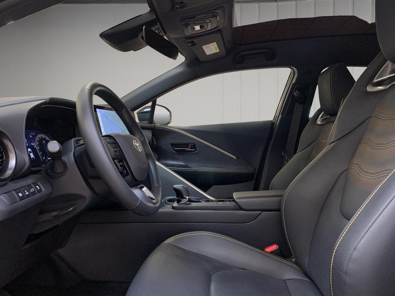 Toyota C-HR 2.0 phev Lounge Premiere fwd e-cvt